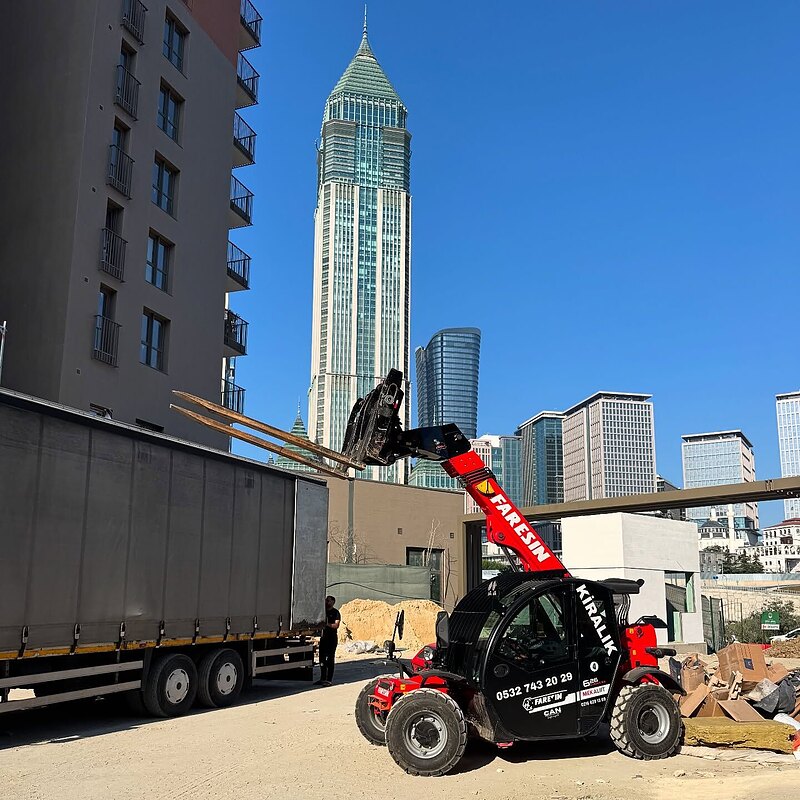 Kiralık forklift ile tesis içi yükleme boşaltma